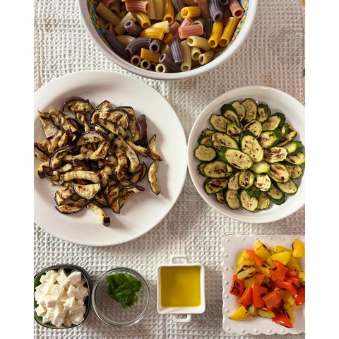 5-Color Maccheroni with Turmeric, Rosemary, Beetroot and Black Carrot