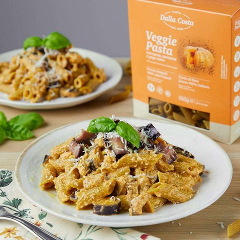 Wholemeal Durum Wheat Semolina Penne Pasta with Pumpkin, Turmeric and Black Pepper